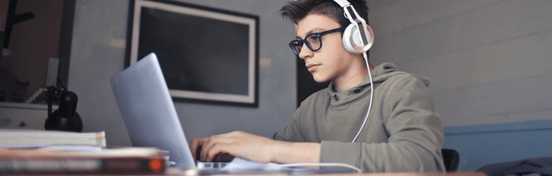 Human-Generated Transcriptions Made Easy Through GoTranscript